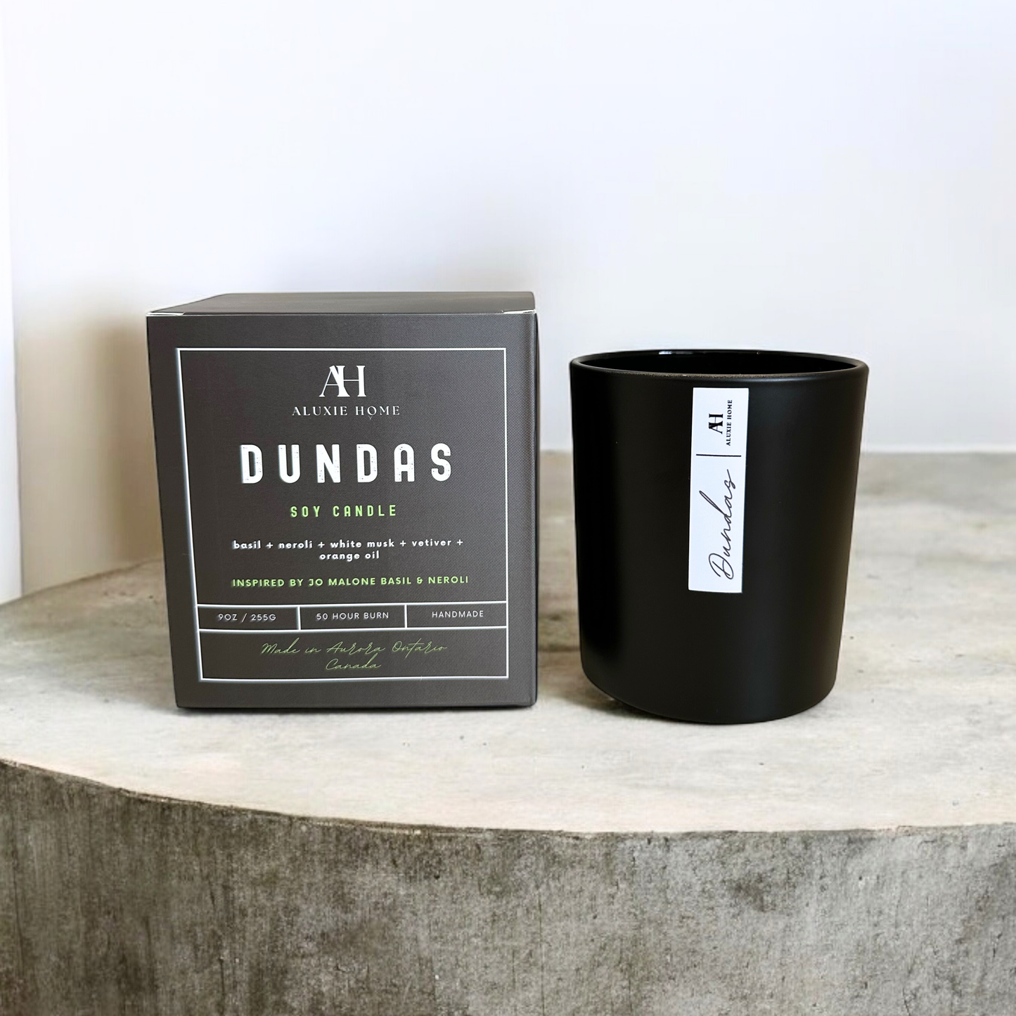 Dundas | 9oz Candle
