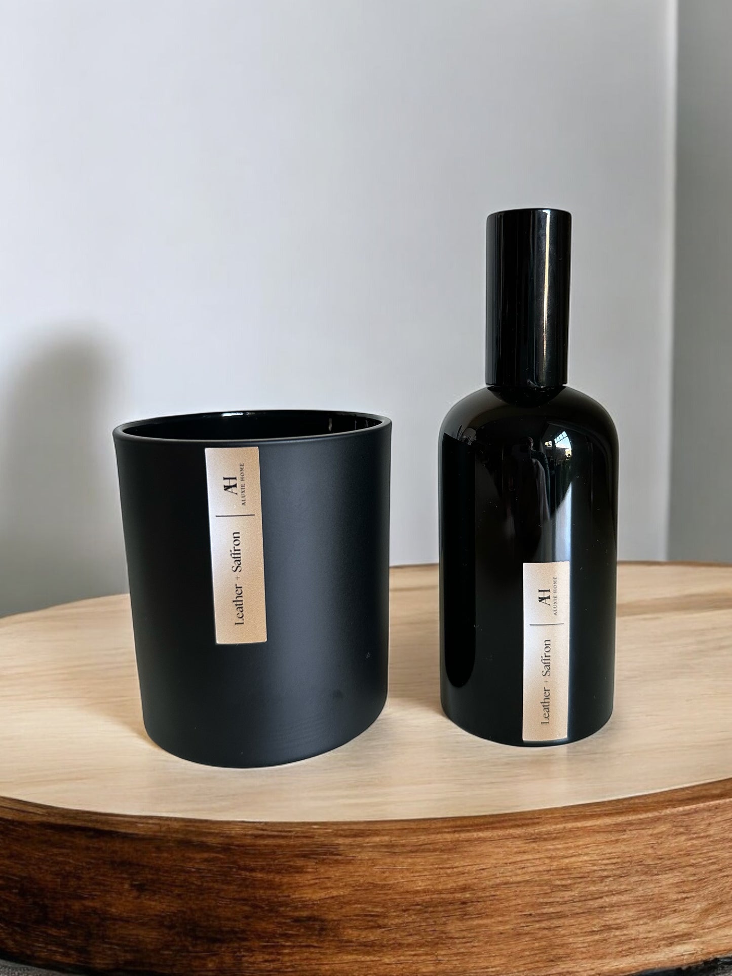 Leather + Saffron Gift Set Noir