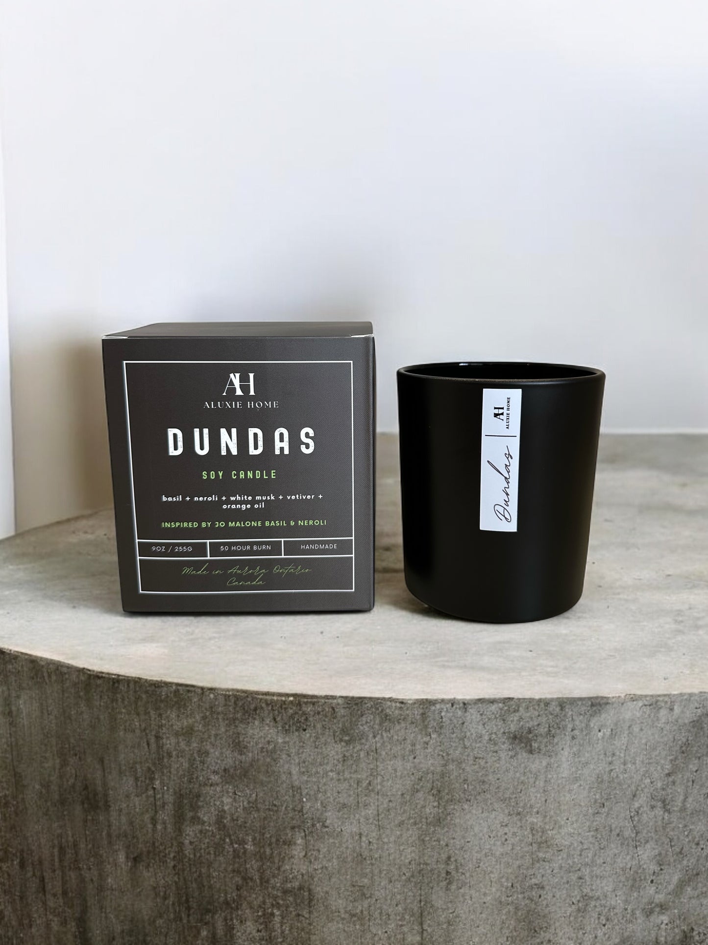 Dundas | 9oz Candle